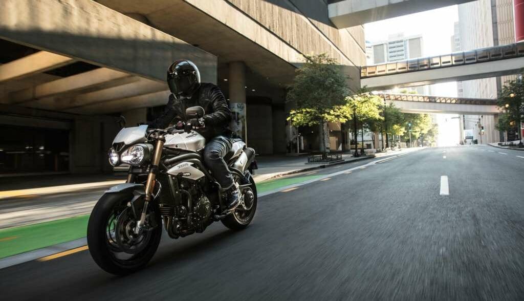 2020 Triumph Speed Triple S / Triple RS