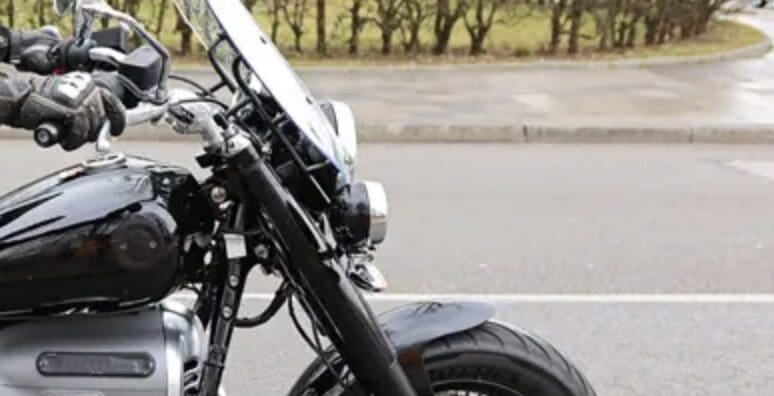 BMW R18