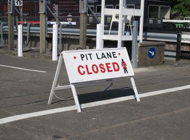 pit lane closed