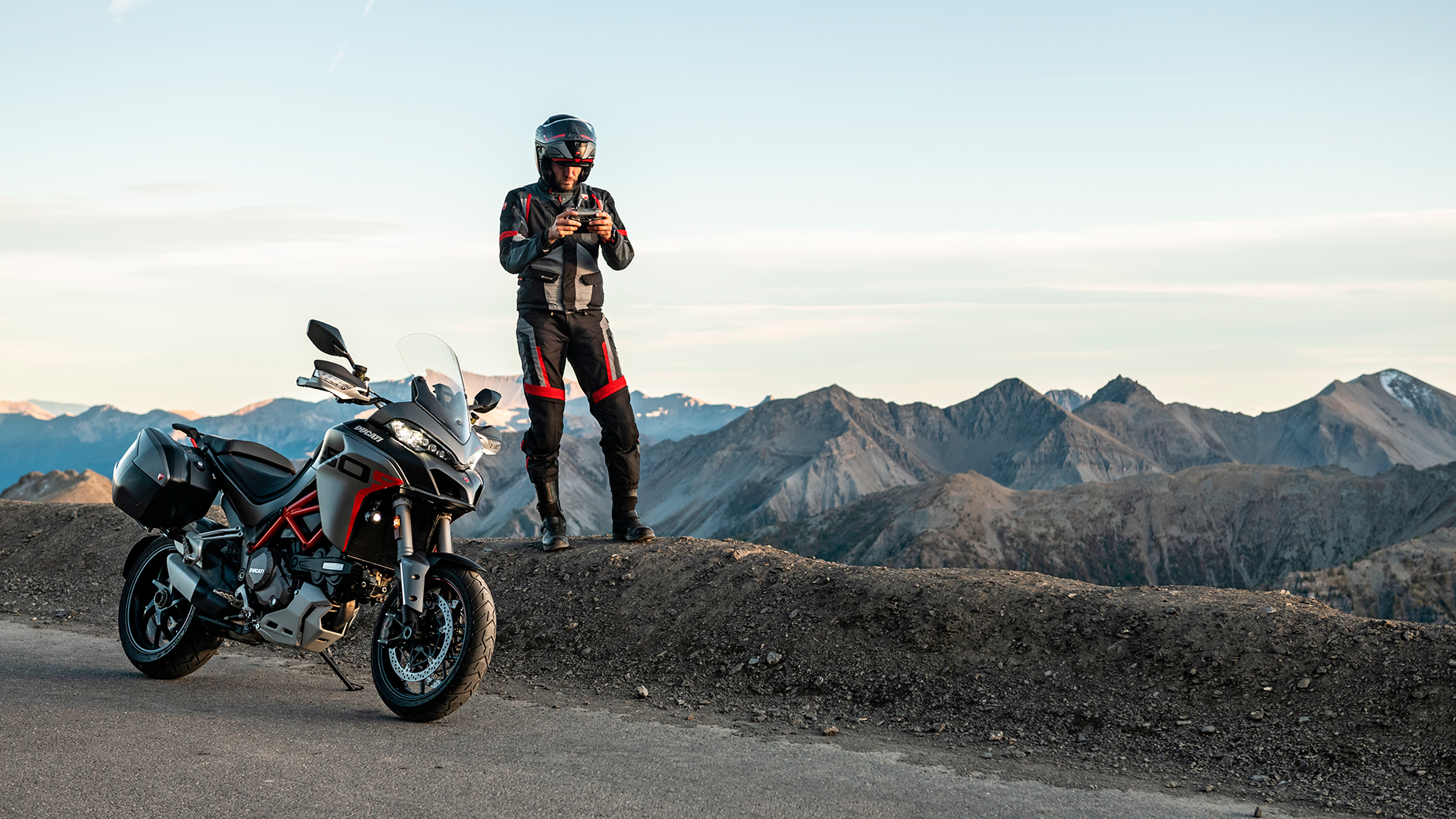 Multistrada 1260 s Grand Tour