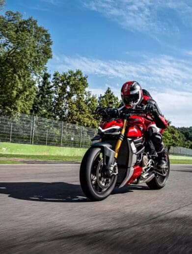 2020 Ducati Streetfighter V4 / V4 S