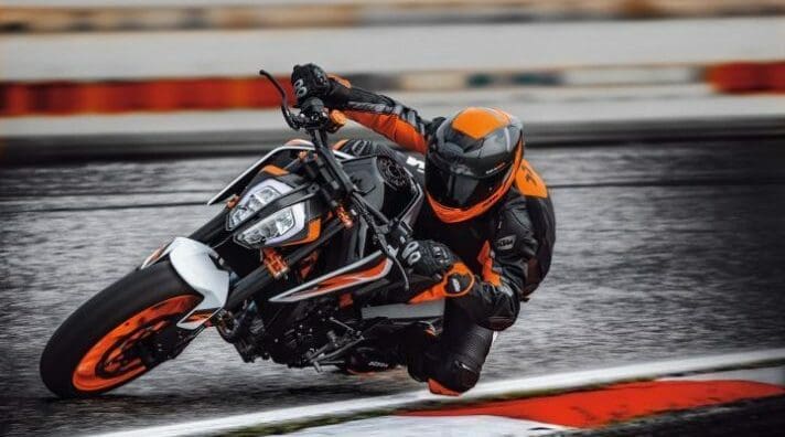 KTM 890 Duke R