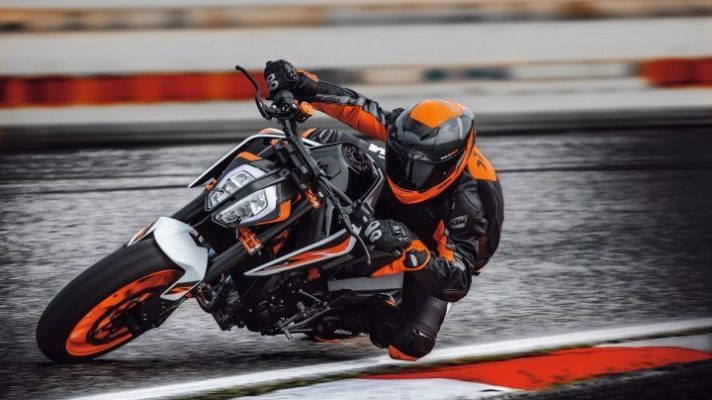 KTM 890 Duke R