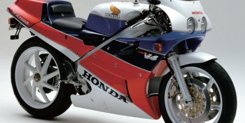 Honda RC30