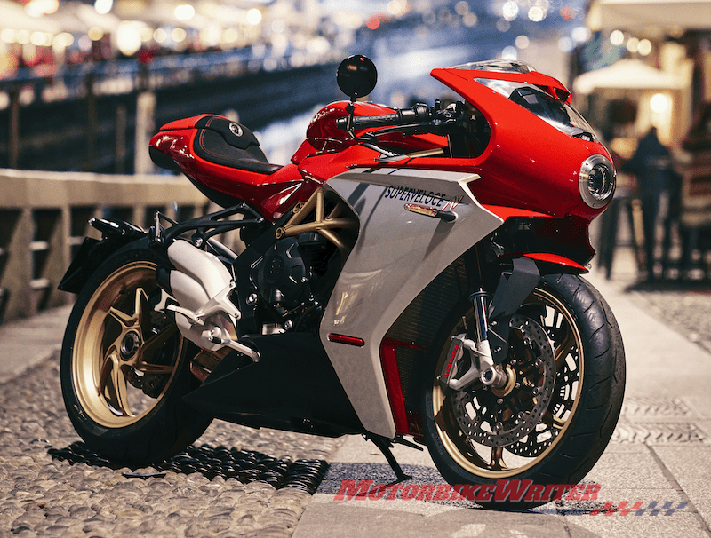 MV Agusta Superveloce 800