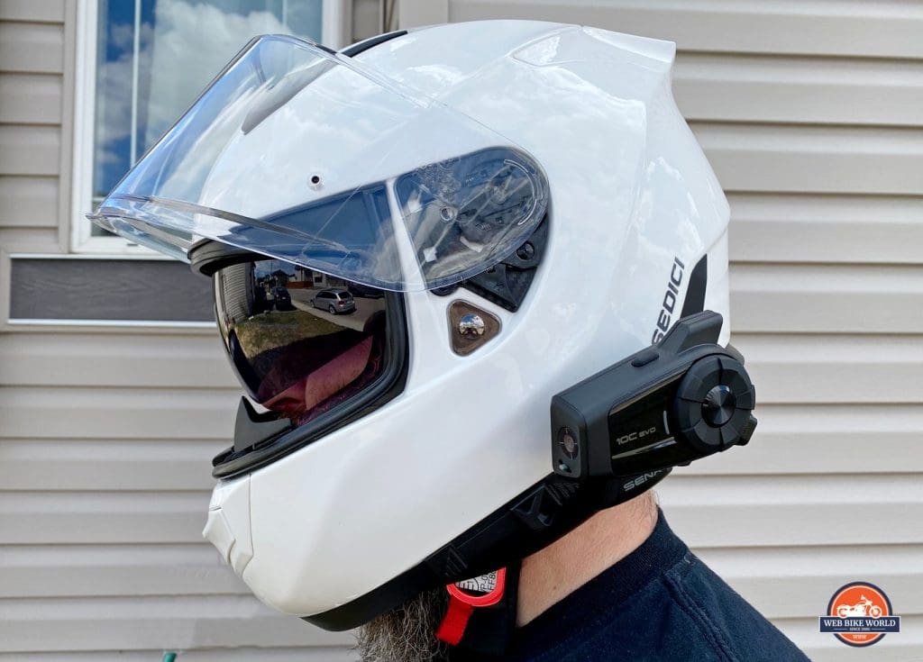 The Sedici Strada II helmet with a Sena 10C Evo installed on it.