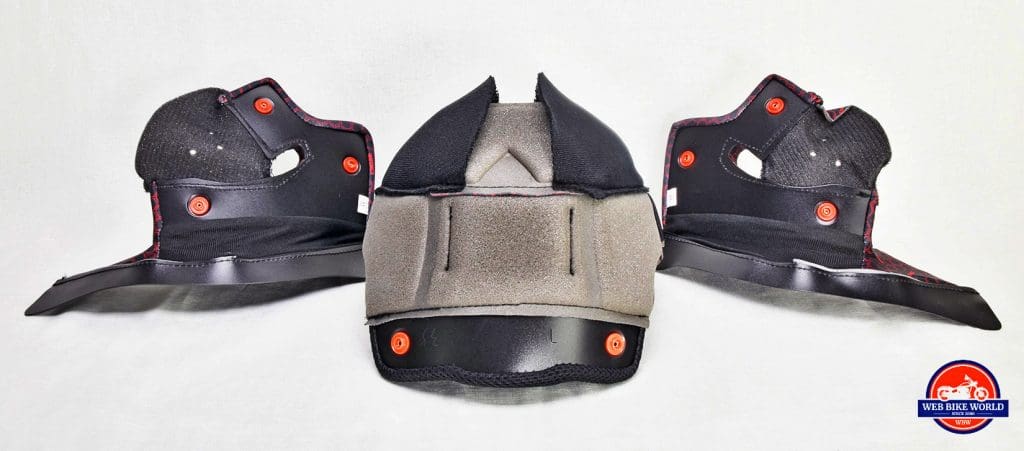 The Sedici Strada II helmet comfort liner collection.