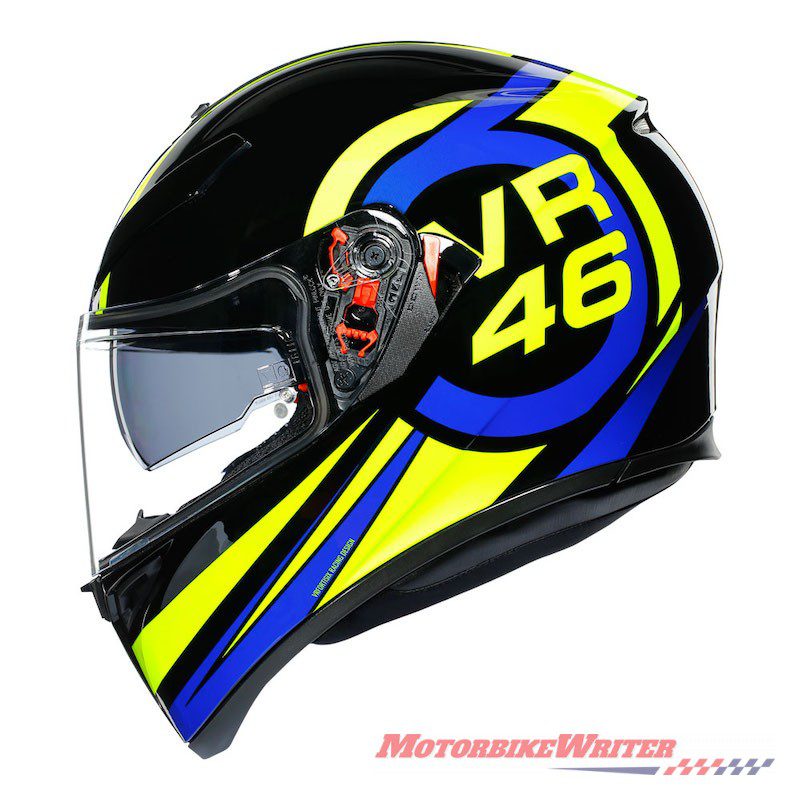 Are race replica helmets still thing? - webBikeWorld