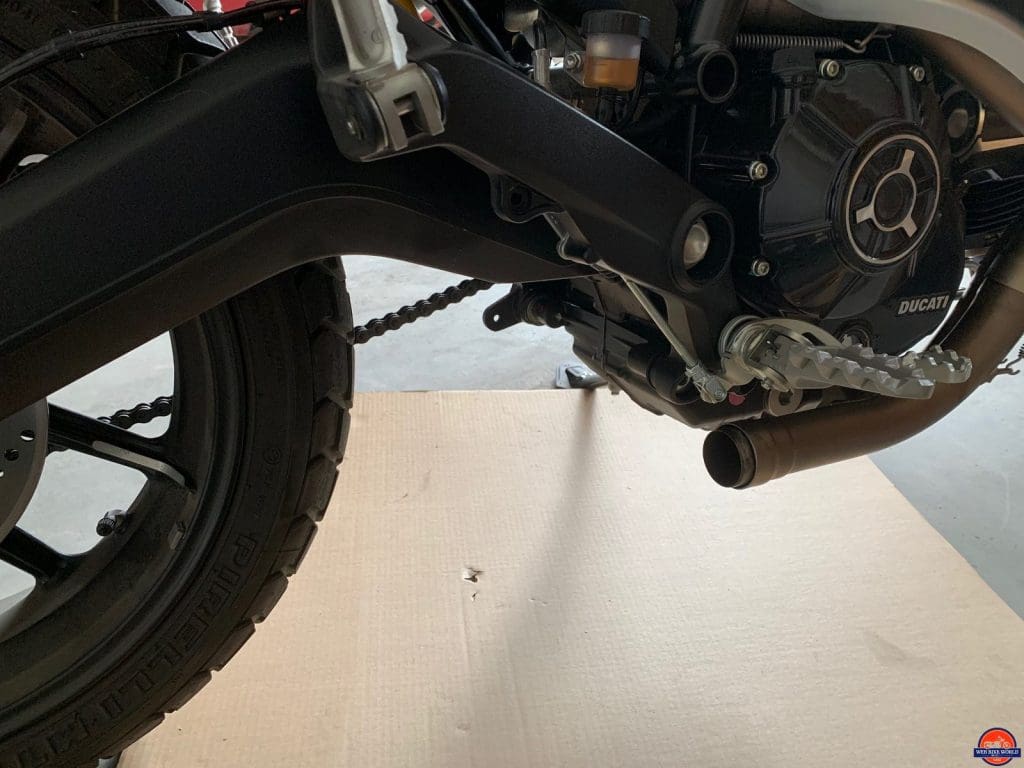 LeoVince Slip-On Exhaust on Ducati Scrambler Icon