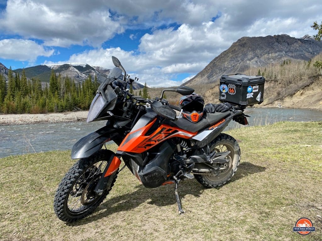 A KTM 790 adventure and the Klim Krios Pro helmet in Alberta, Canada.