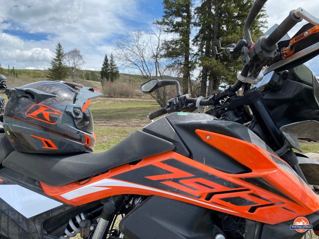 The Klim Krios Pro on a 2019 KTM 790 Adventure S.