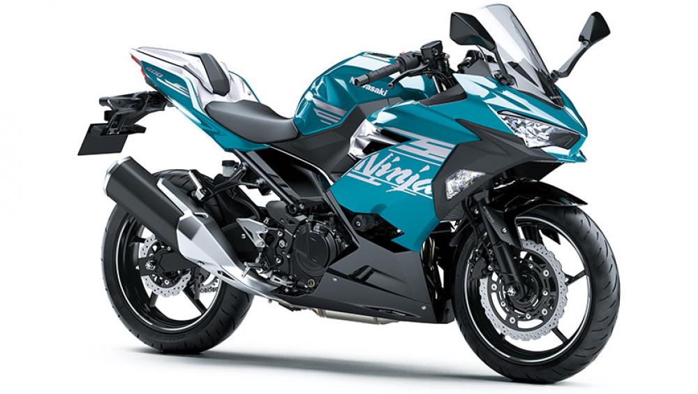 kawasaki ninja light blue