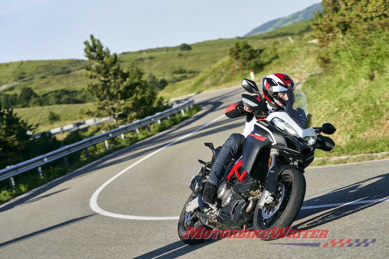 Ducati Multistrada 950 S white red