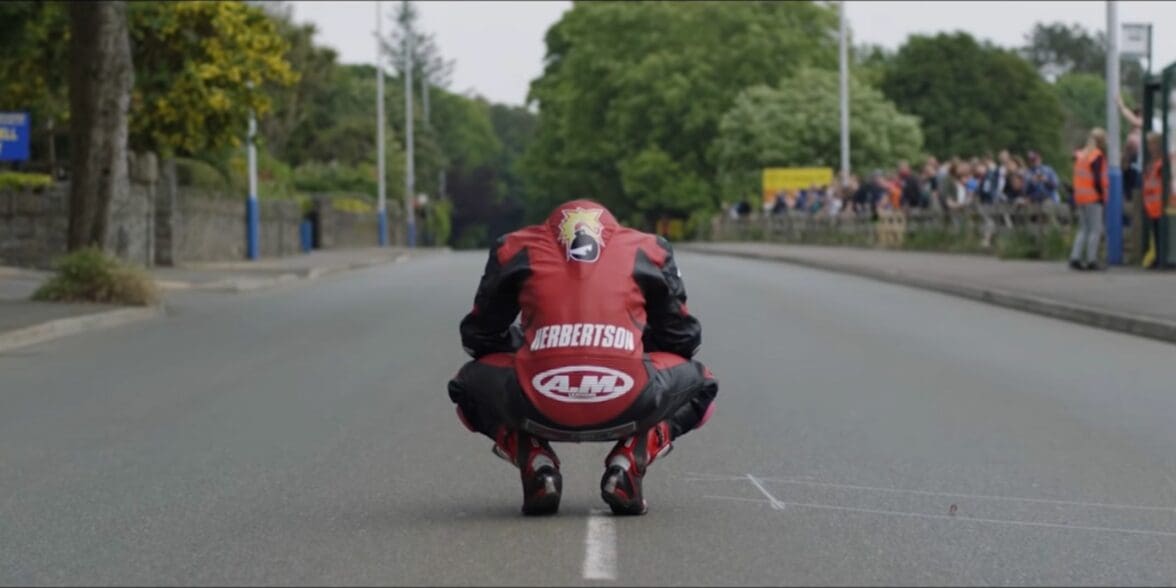 Dominic Herbertson at the start finish line, visualizing the race