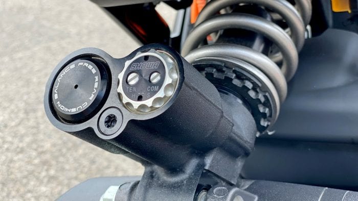 Rear Showa shock on the LiveWIre. Rear Showa shock on the LiveWIre.