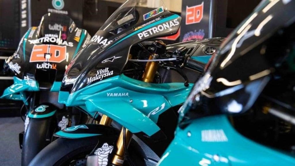 2020 Yamaha Petronas YZF-R1 Replica