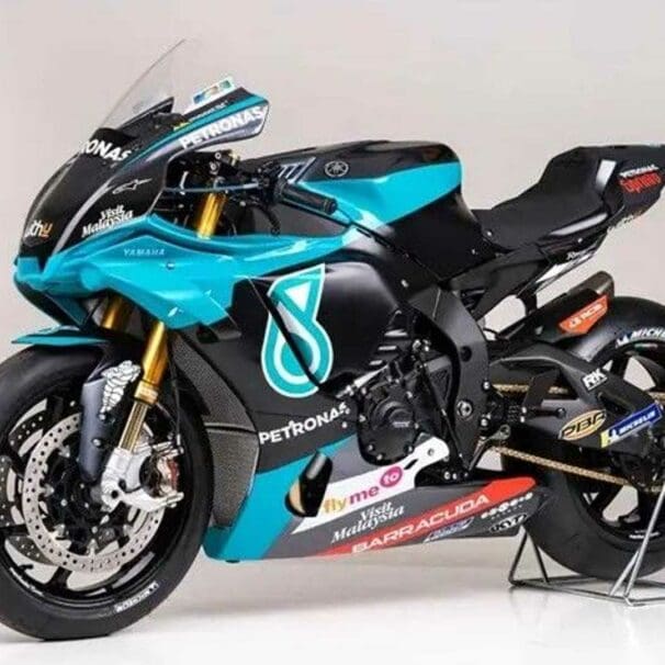 2020 Yamaha Petronas YZF-R1 Replica