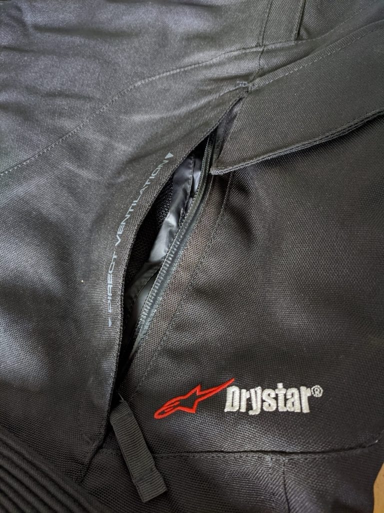 Alpinestars brand embroidering