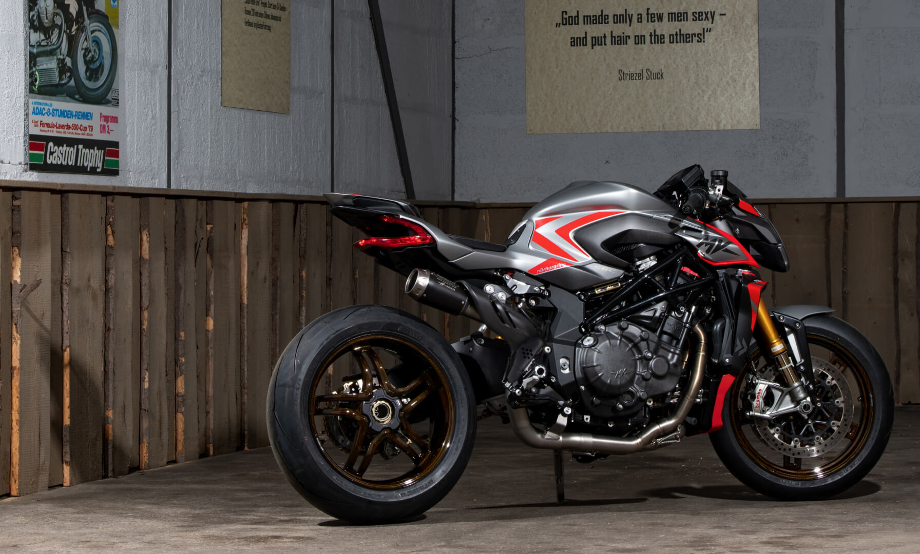 2022 mv-agusta-brutale-1000-nurburgring-2