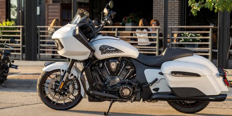 2021 Indian Challenger Dark Horse