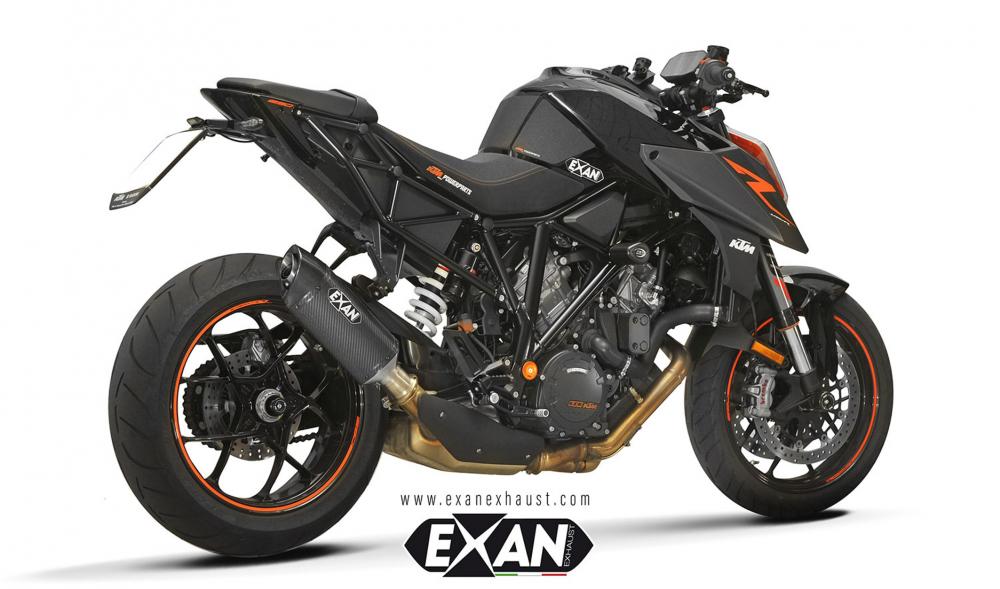 B_exan-ktm-superduke-1290-r-gt-x-black-ovale-carb-b-2017-19.jpg