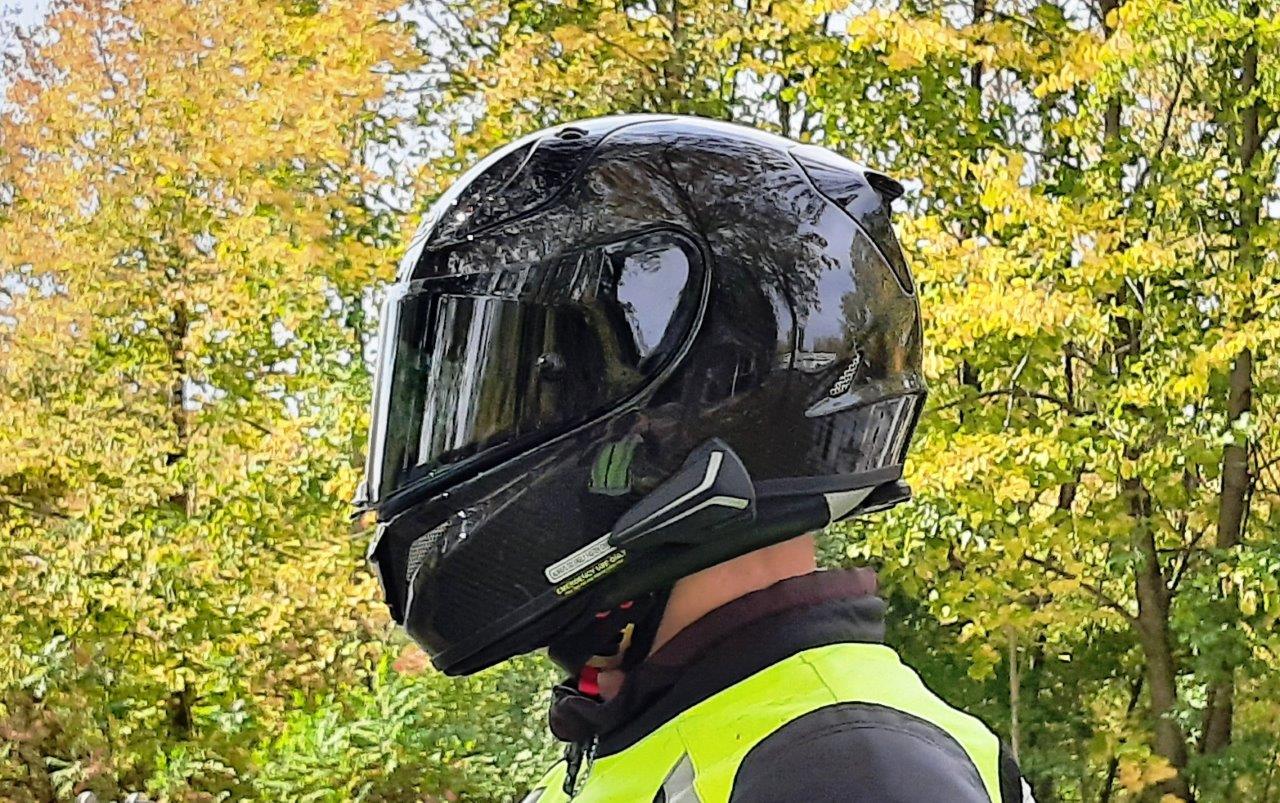 Product Review: HJC RPHA 11 Carbon helmet 