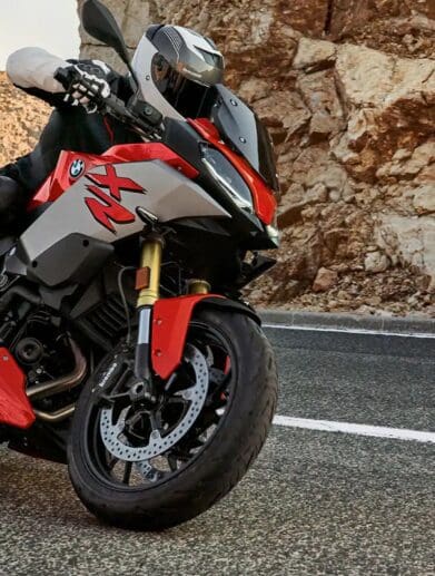 2021 BMW F 900 XR