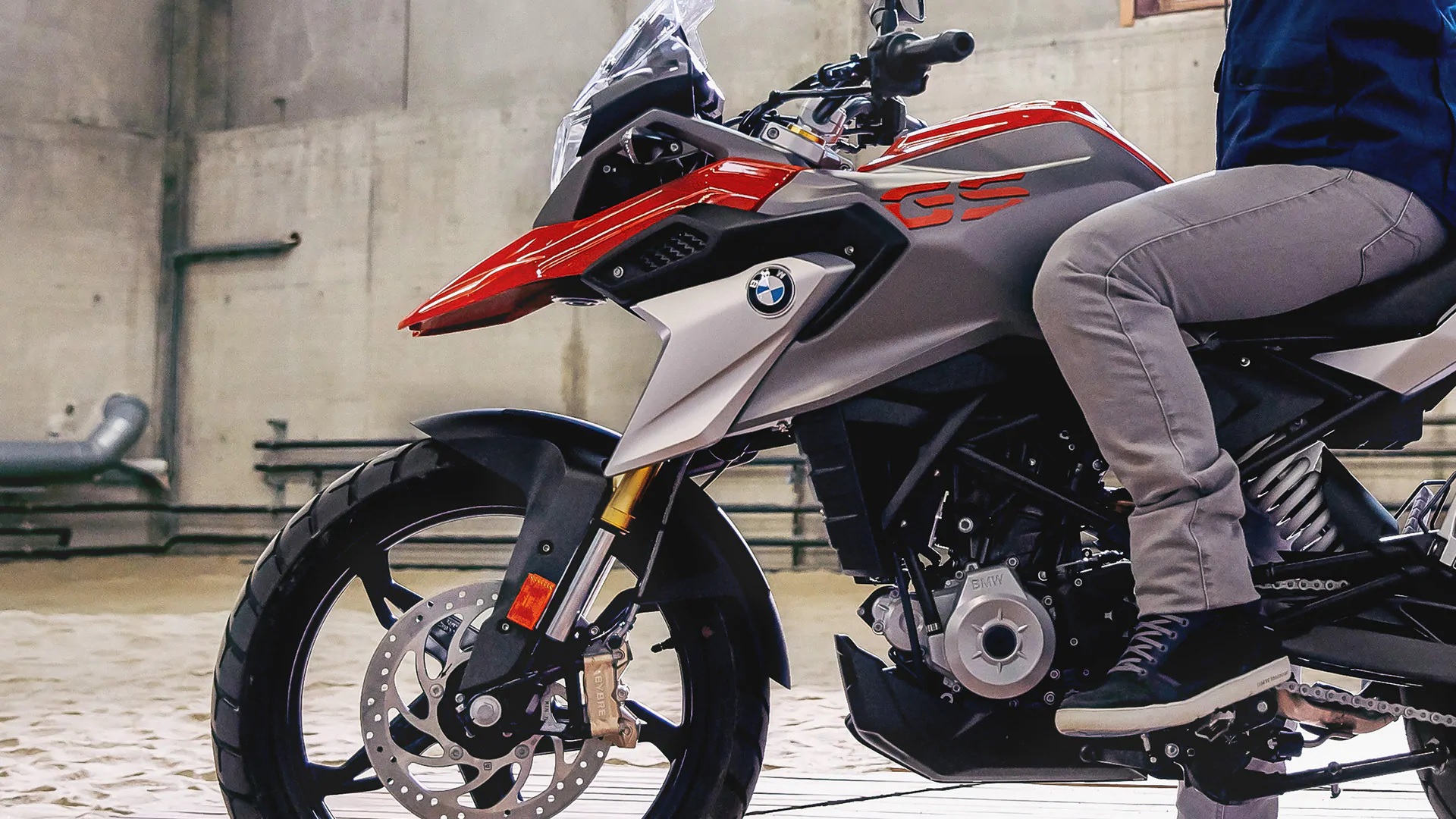 bmw g 310 r 2021