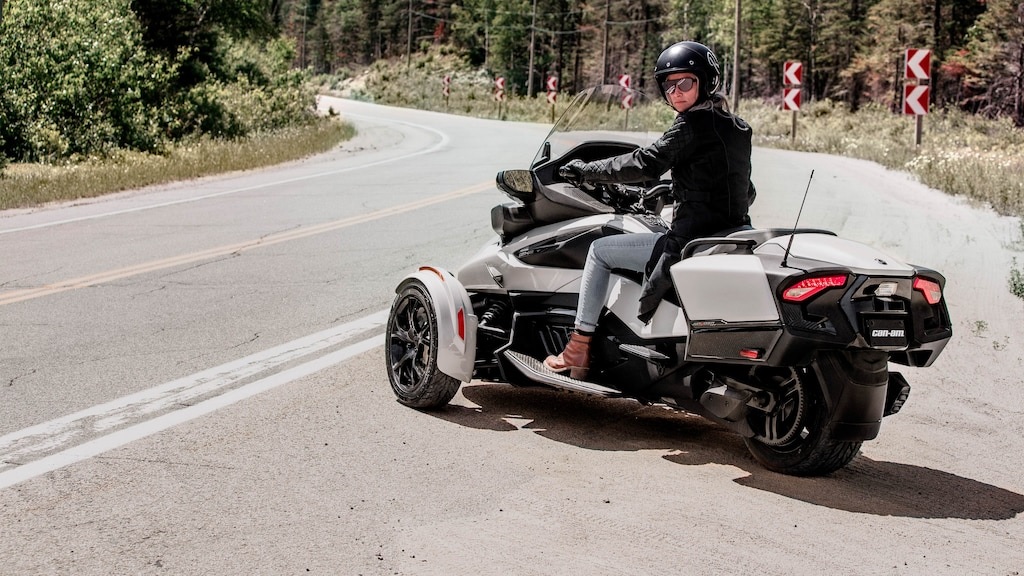 2021 Can-Am Spyder RT [Model