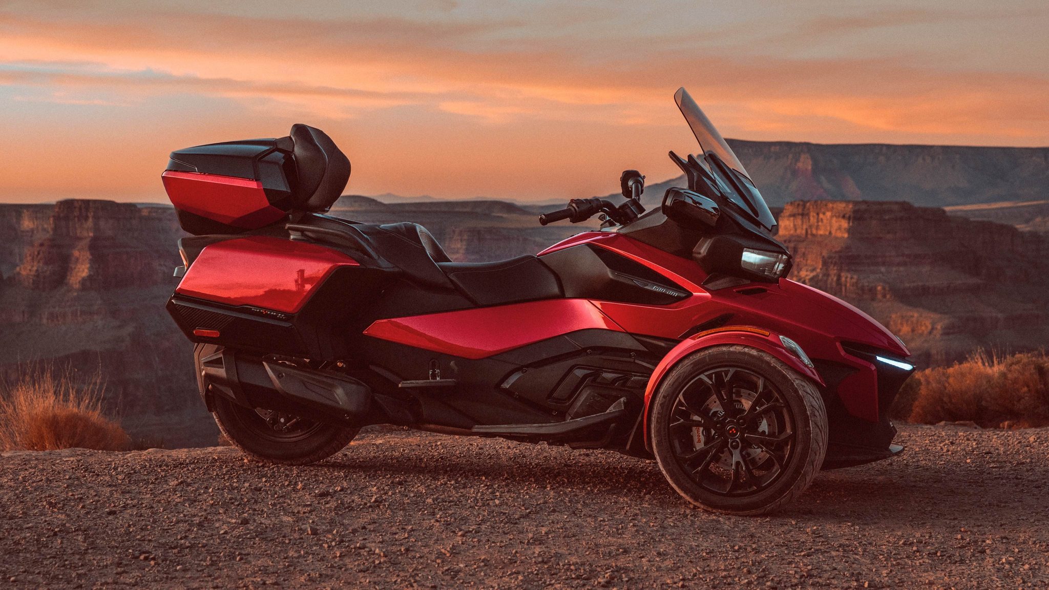 2024 Can Am Spyder Limited Dari Miriam