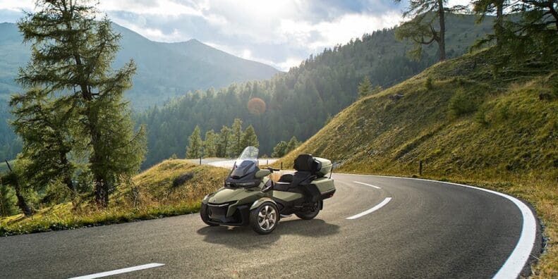 2021 Can-Am Spyder RT Sea-to-Sky