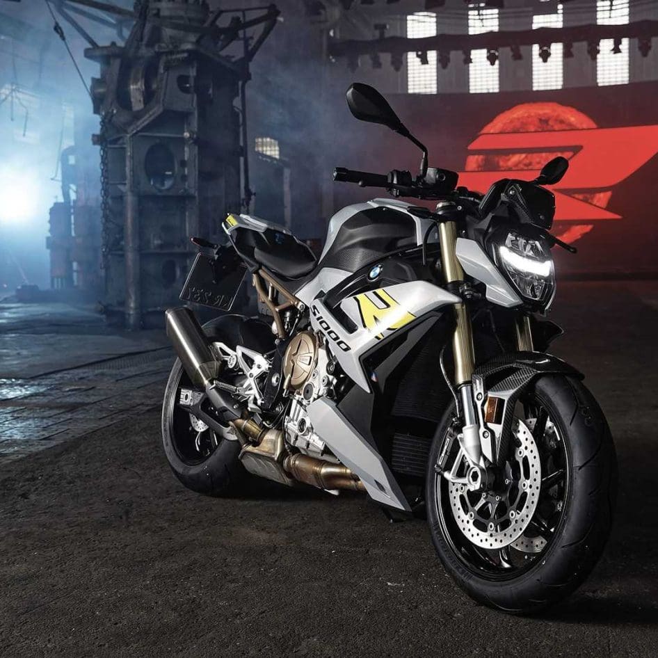 2021 BMW S 1000 R Is the Lightest Bike In It's Class - webBikeWorld