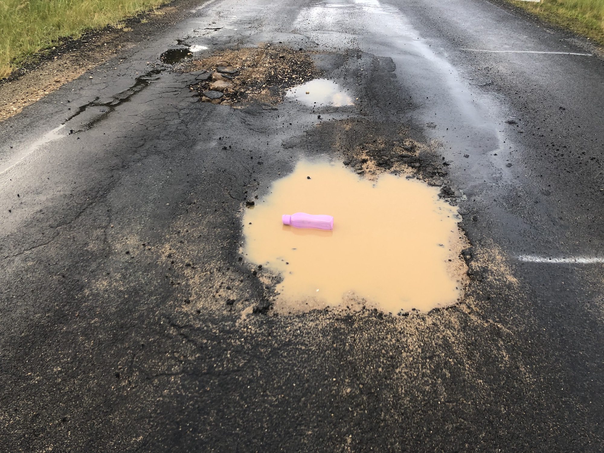 Victoria pothole roadworks