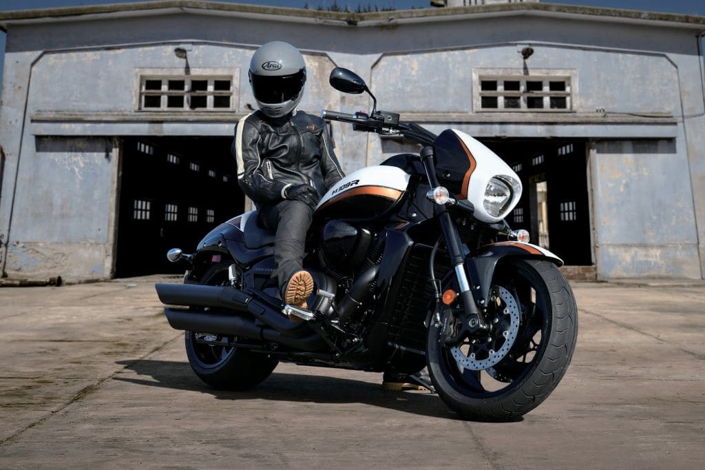 Suzuki M109R Boulevard B.O.S.S.