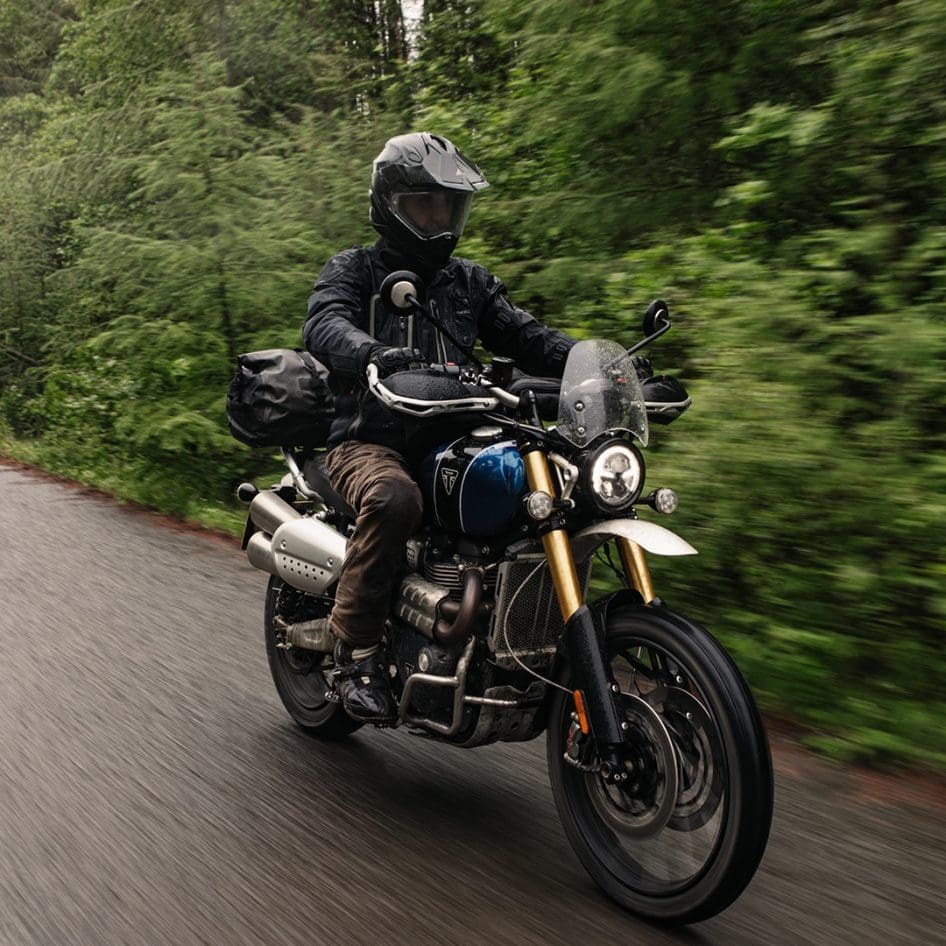 2021 Triumph Bonneville Scrambler 1200 XE [Specs, Features, Photos]