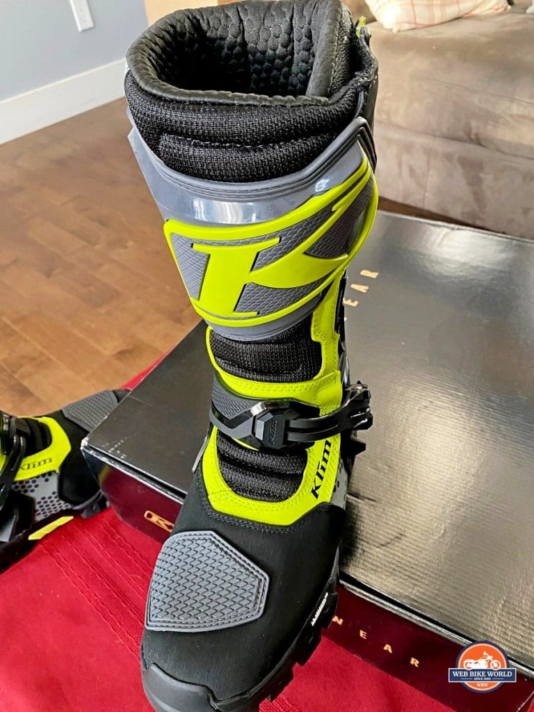 The Klim Adventure GTX have a wide toe box on them.