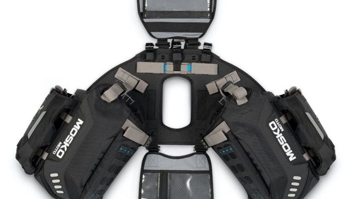 The harness for the Mosko Moto Reckless 80L v3.0 Revolver luggage system. The harness for the Mosko Moto Reckless 80L v3.0 Revolver luggage system.