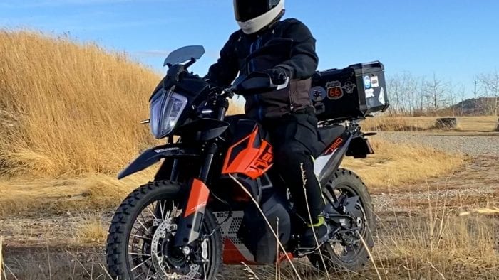 Me riding my KTM 790 Adventure while wearing the Shoei RF-1400 helmet. Me riding my KTM 790 Adventure while wearing the Shoei RF-1400 helmet.