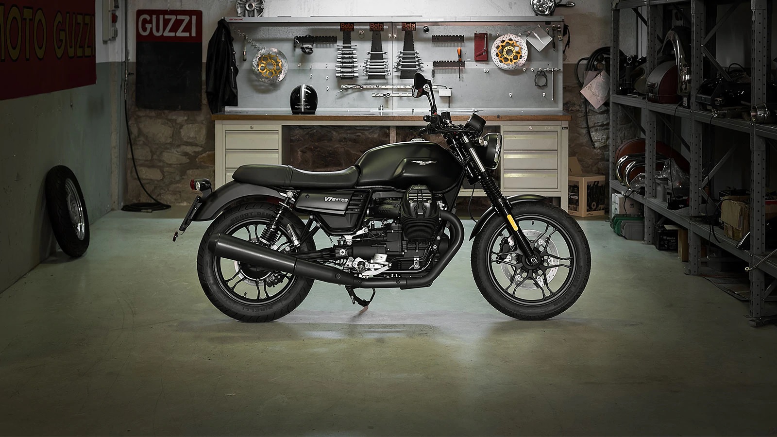 2019 Moto Guzzi V7 III Stone 750