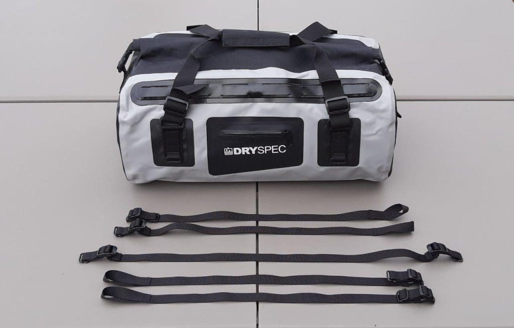 Dry Spec D38 bag with straps