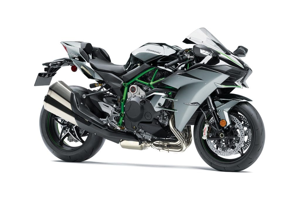 2021 Kawasaki Ninja H2 and H2 Carbon