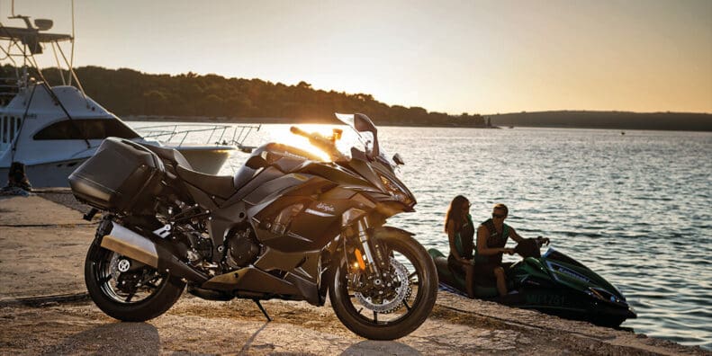 2021 Kawasaki Ninja 1000SX