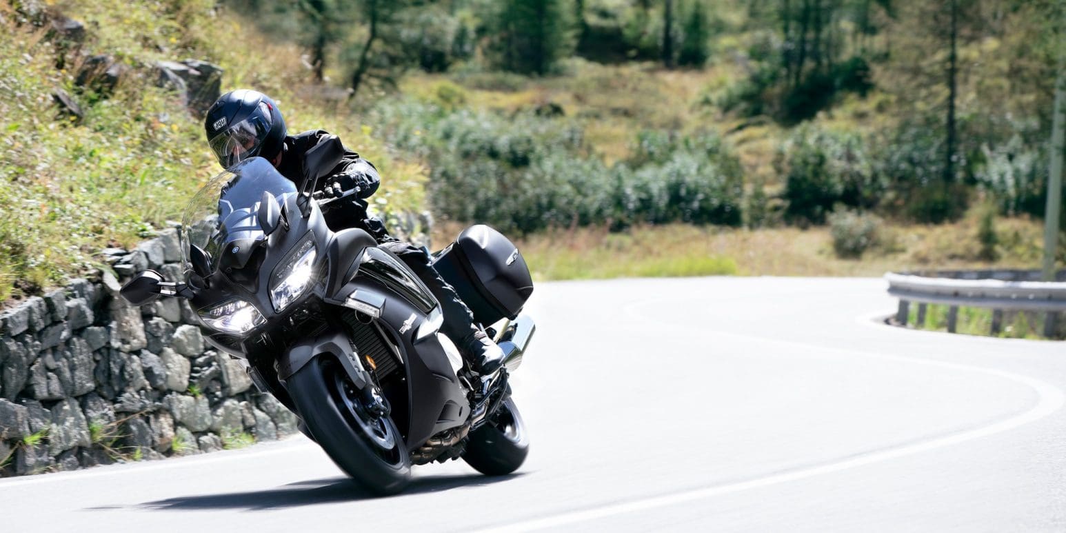 2021 Yamaha FJR1300ES [Specs, Features, Photos] | wBW