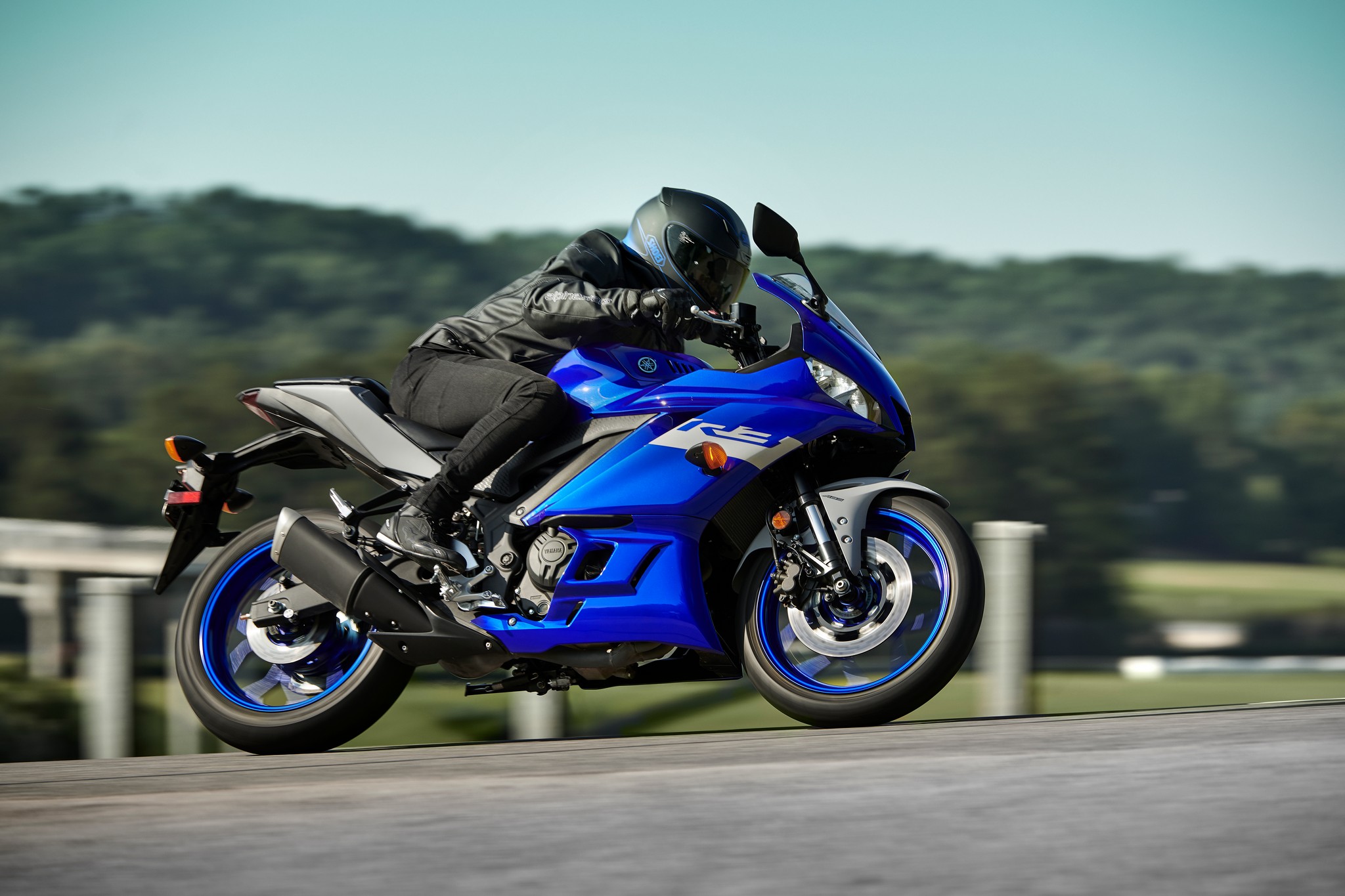 Топовые мотоциклы. Yamaha YZF r3 2020. Мотоцикл Yamaha YZF-r3. Ямаха YZF r3. Yamaha r3 2020.