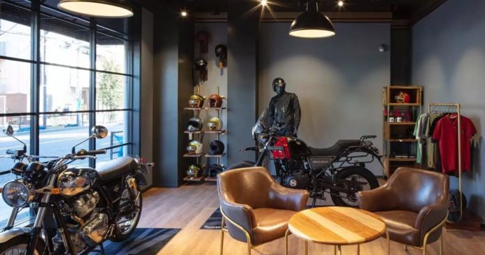 Royal-Enfield-Japan-Showroom