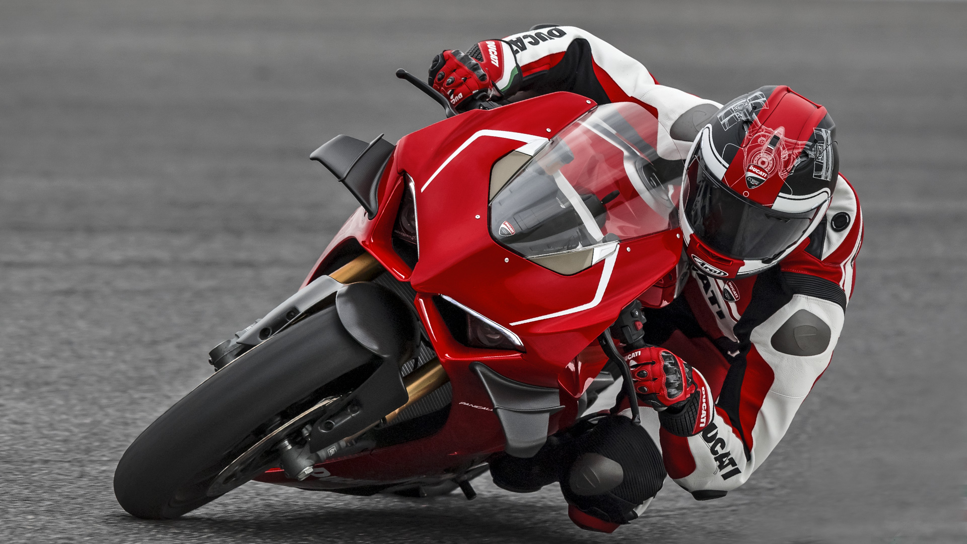 2021 Ducati Panigale V4 R [Specs, Features, Photos]