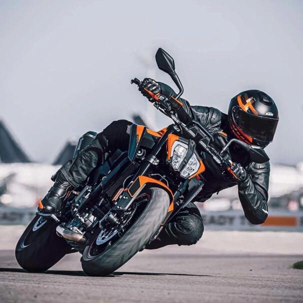 2021 KTM 890 Duke