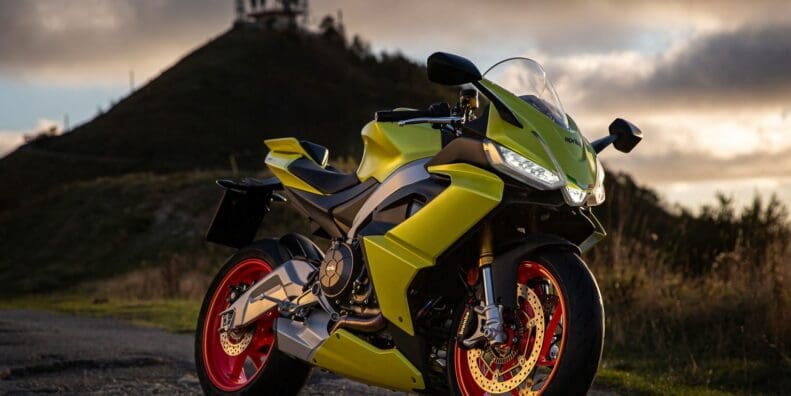 2021 Aprilia RS 660