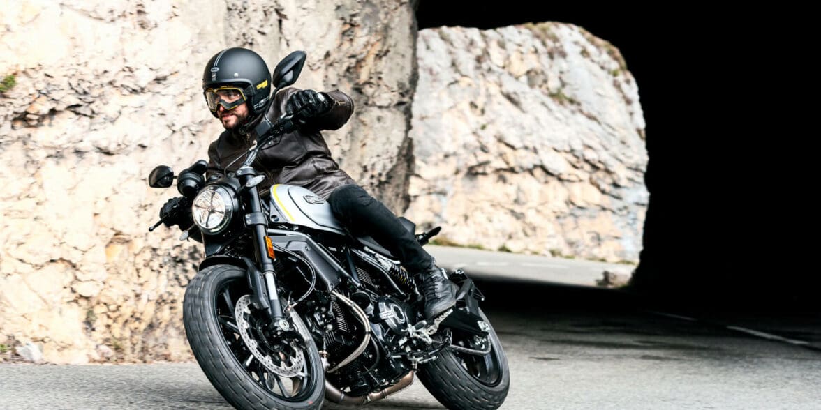 2021 Ducati Scrambler 1100 Sport / Sport Pro