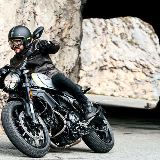 2021 Ducati Scrambler 1100 Sport / Sport Pro